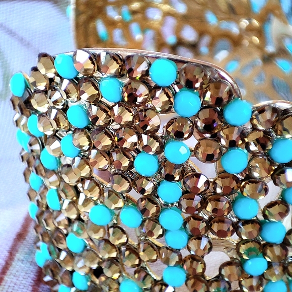 Cezanne Shiny Gold Tone Filigree Cuff Bracelet Faux Turquoise Topaz Rhinestones - Picture 8 of 14